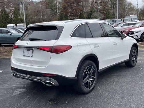 2026 Mercedes-Benz GLC 300 Base