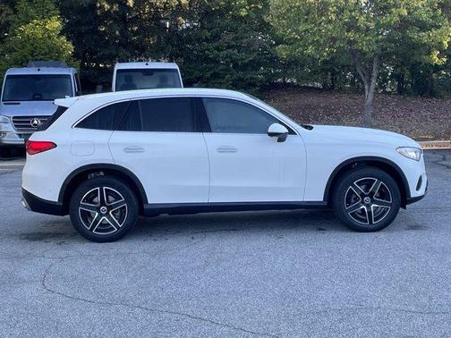 2026 Mercedes-Benz GLC 300 Base
