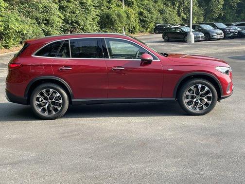 2025 Mercedes-Benz GLC 350e Base 4MATIC