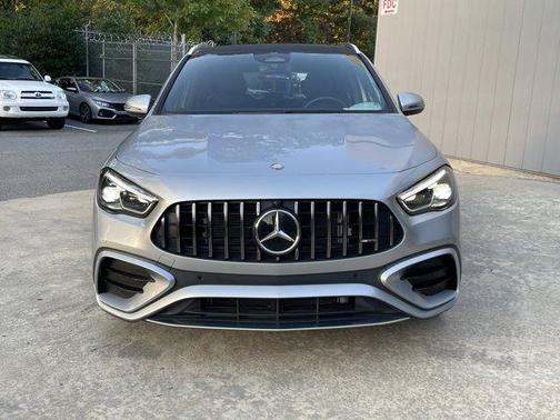 2025 Mercedes-Benz AMG GLA 35 Base