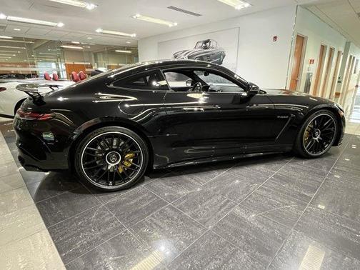 2025 Mercedes-Benz AMG GT 63 Base