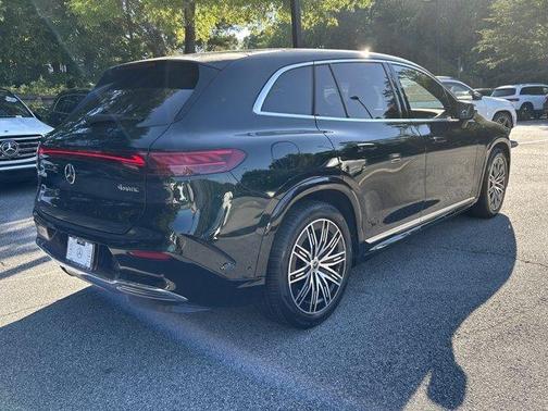 Emerald Green Metallic 2023 Mercedes-Benz EQS 450 Base 4MATIC
