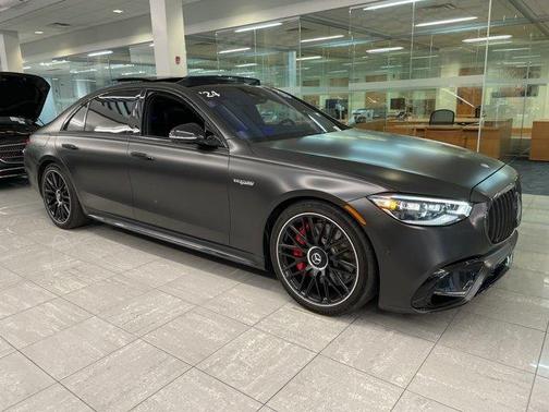 2024 Mercedes-Benz AMG S 63 E Base