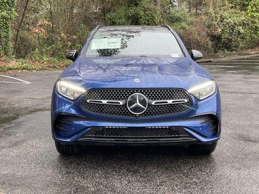 2025 Mercedes-Benz GLC 300 Base