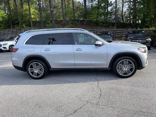 2024 Mercedes-Benz GLS 450 4MATIC