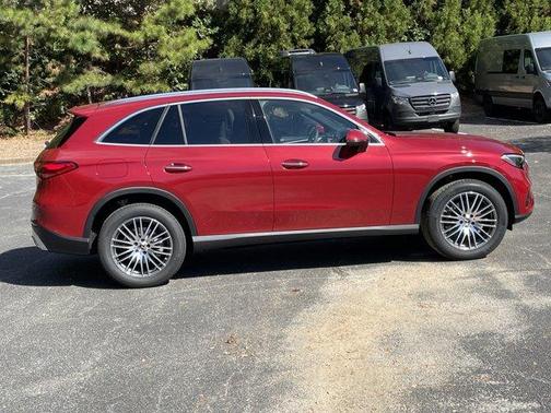 2026 Mercedes-Benz GLC 300 Base