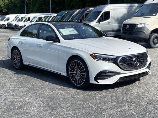 MANUFAKTUR Moonlight White Metallic 2026 Mercedes-Benz E-Class E 350 4MATIC
