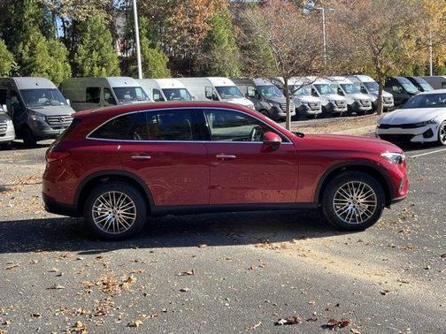 2026 Mercedes-Benz GLC 300 Base 4MATIC