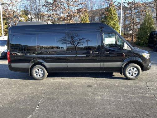 2026 Mercedes-Benz Sprinter 2500 High Roof
