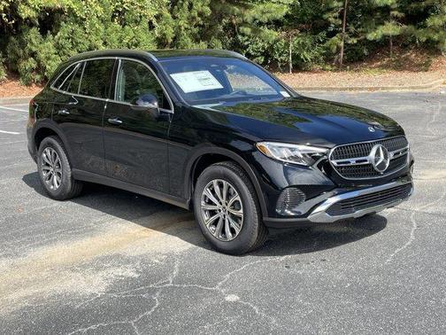 2026 Mercedes-Benz GLC 300 Base