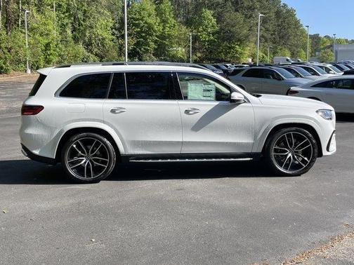 2025 Mercedes-Benz GLS 450 4MATIC