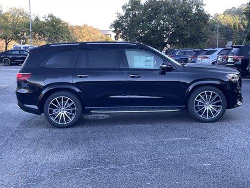 2026 Mercedes-Benz GLS 450 4MATICÂ