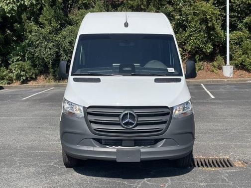 2025 Mercedes-Benz Sprinter 2500 Standard Roof