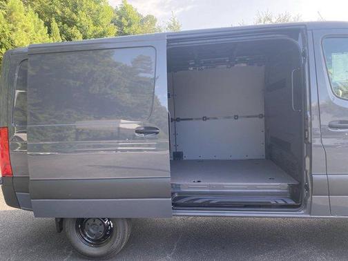 2024 Mercedes-Benz Sprinter 2500 Standard Roof
