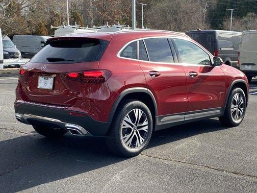 2025 Mercedes-Benz GLA 250 Base