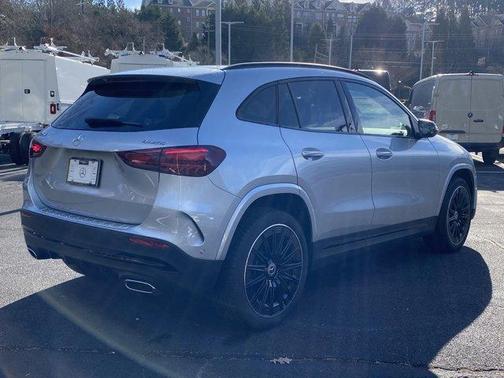 2025 Mercedes-Benz GLA 250 Base 4MATIC