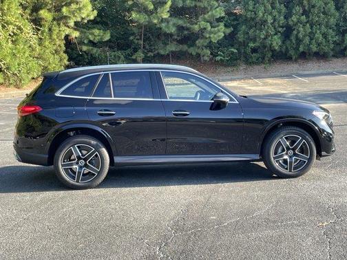 2026 Mercedes-Benz GLC 300 Base