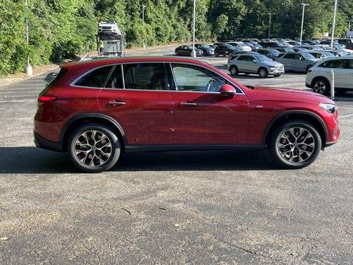 2025 Mercedes-Benz GLC 350e Base 4MATIC
