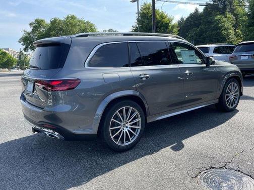 2025 Mercedes-Benz GLS 450 4MATIC