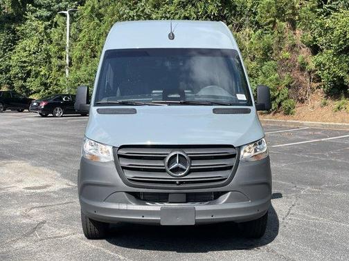 2025 Mercedes-Benz Sprinter 2500 High Roof