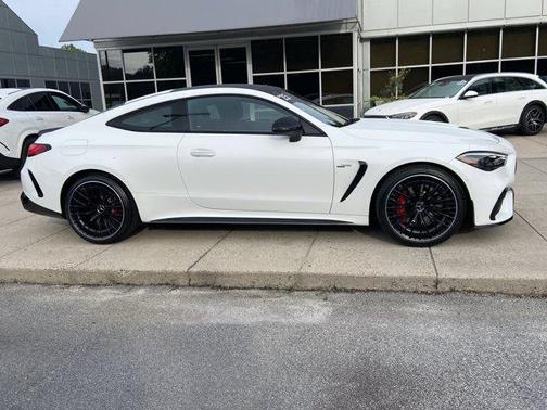 MANUFAKTUR Moonlight White Metallic 2025 Mercedes-Benz AMG CLE 53 Base