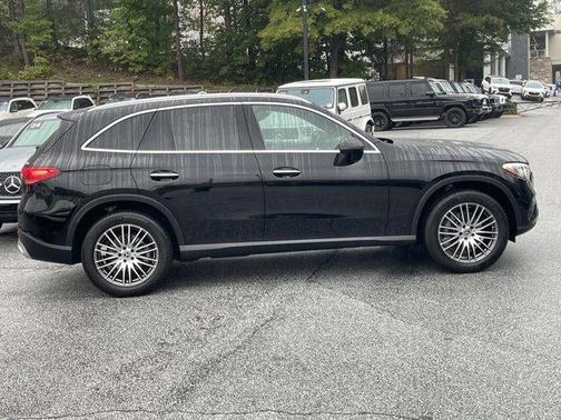 2025 Mercedes-Benz GLC 300 Base 4MATIC