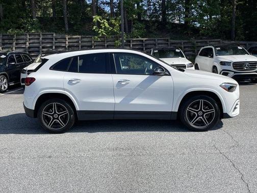 2025 Mercedes-Benz GLA 250 Base