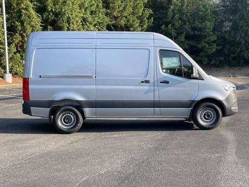 2025 Mercedes-Benz Sprinter 2500 Standard Roof