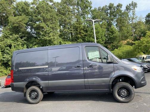 2024 Mercedes-Benz Sprinter 2500 Standard Roof