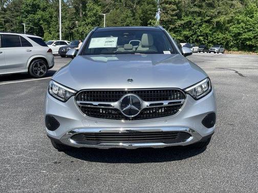 2025 Mercedes-Benz GLC 350e Base 4MATIC