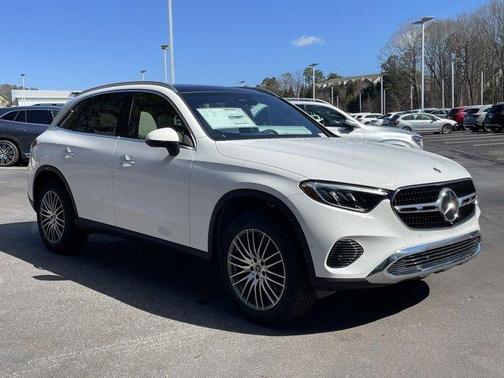 2025 Mercedes-Benz GLC 300 Base
