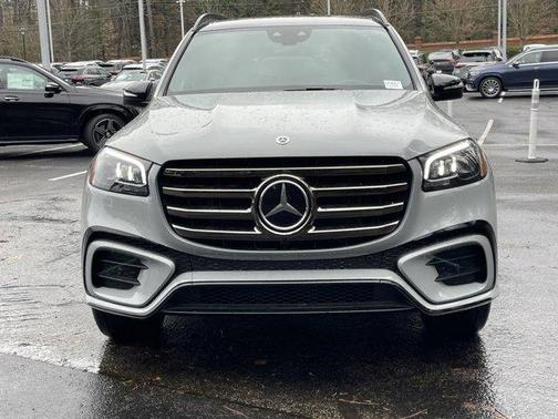 2025 Mercedes-Benz GLS 450 4MATIC