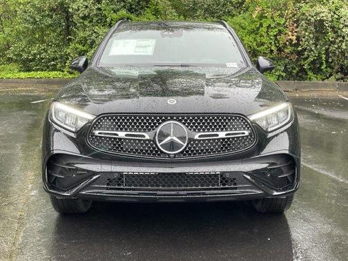 2025 Mercedes-Benz GLC 300 Base