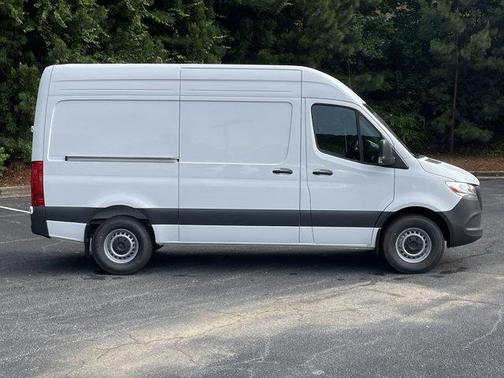 2025 Mercedes-Benz Sprinter 2500 Standard Roof