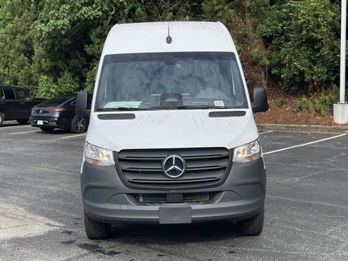 2025 Mercedes-Benz Sprinter 2500 Standard Roof