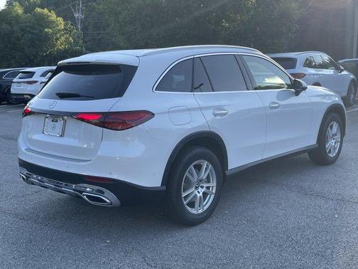 2026 Mercedes-Benz GLC 300 Base