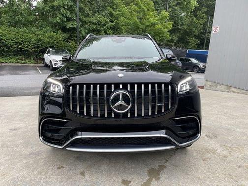 2025 Mercedes-Benz AMG GLS 63 Base