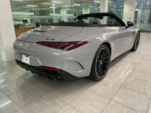 2024 Mercedes-Benz AMG SL 63 Base