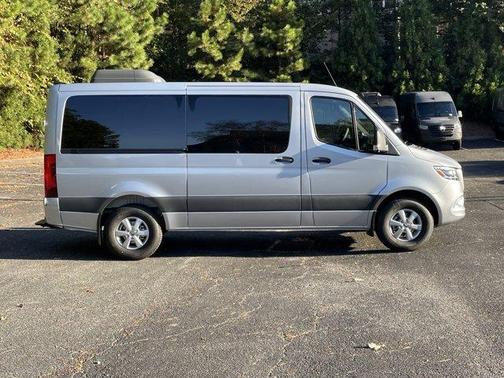 2026 Mercedes-Benz Sprinter 2500 ROOF 144