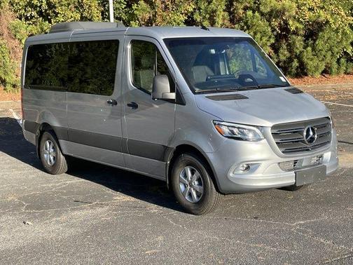 2026 Mercedes-Benz Sprinter 2500 ROOF 144
