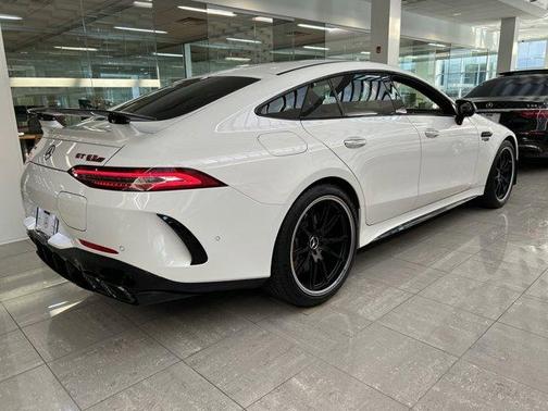 MANUFAKTUR Moonlight White Metallic 2024 Mercedes-Benz AMG GT 63 S E Performance