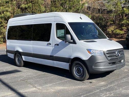 2025 Mercedes-Benz Sprinter 2500 High Roof