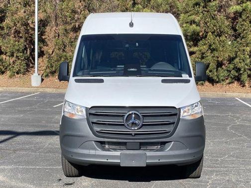 2025 Mercedes-Benz Sprinter 2500 High Roof