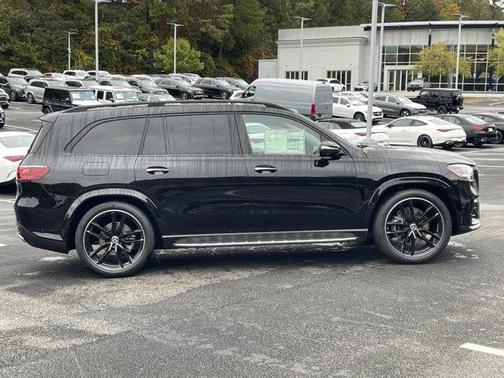 2026 Mercedes-Benz GLS 450 4MATIC