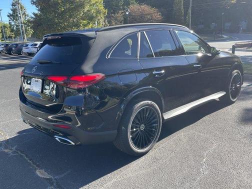 2026 Mercedes-Benz GLC 300 Base