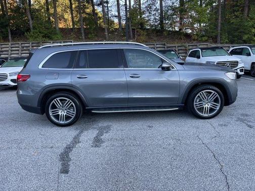 2025 Mercedes-Benz GLS 450 4MATIC