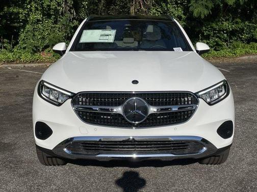 2025 Mercedes-Benz GLC 300 Base