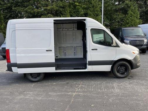 2026 Mercedes-Benz Sprinter 2500 ROOF 144