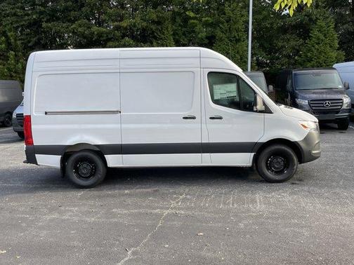 2026 Mercedes-Benz Sprinter 2500 ROOF 144