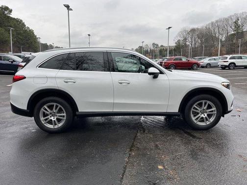 2025 Mercedes-Benz GLC 300 Base